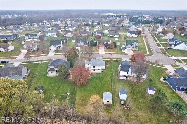 8455 Deer Field Drive, Davison, MI 48423