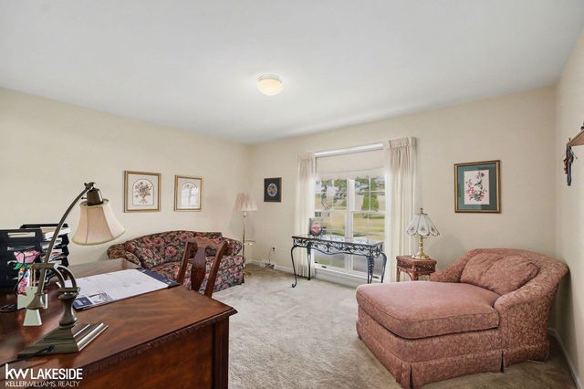 18774 Woods Drive, Clinton Twp, MI 48036