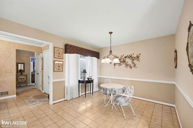 18774 Woods Drive, Clinton Twp, MI 48036