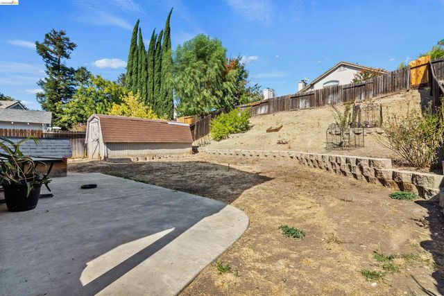 4137 Amargosa Dr, Antioch, CA 94531