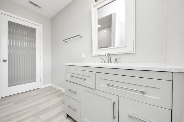 7906 Hammerly Boulevard, Houston, TX 77055
