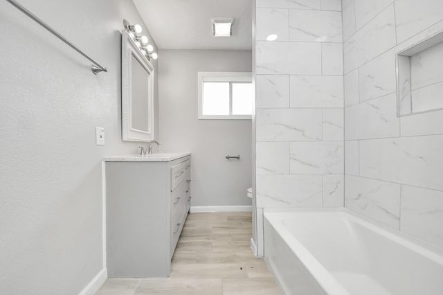 7906 Hammerly Boulevard, Houston, TX 77055