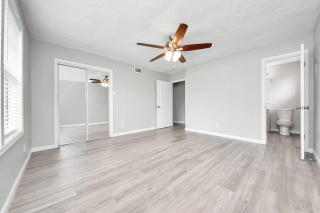 7906 Hammerly Boulevard, Houston, TX 77055