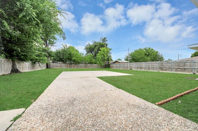 7906 Hammerly Boulevard, Houston, TX 77055