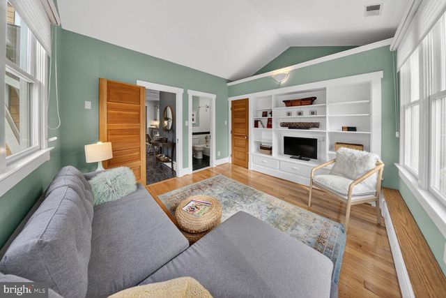 510 NEW YORK AVE, Takoma Park, MD 20912