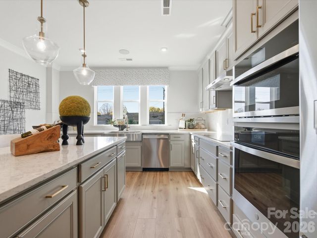 6024 Yellow Buckeye Drive, Charlotte, NC 28277