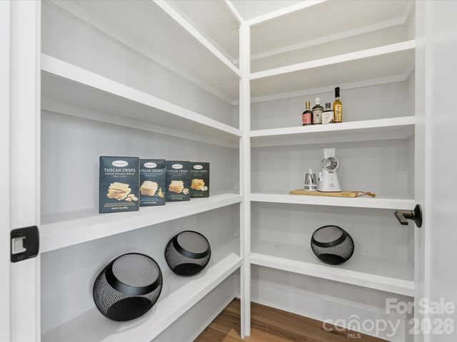 6024 Yellow Buckeye Drive, Charlotte, NC 28277
