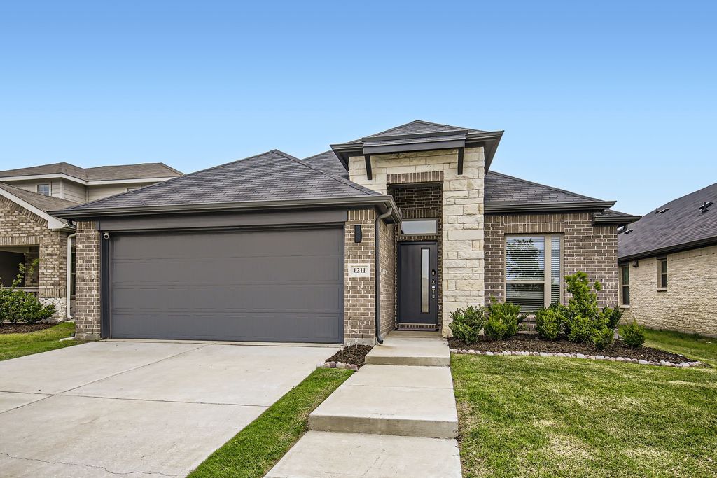 1211 Caddo Hill Court, Royse City, TX 75189