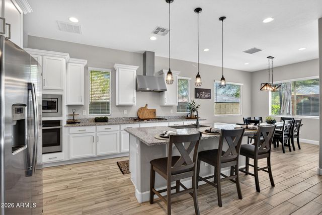 18387 W CLINTON Street, Surprise, AZ 85388