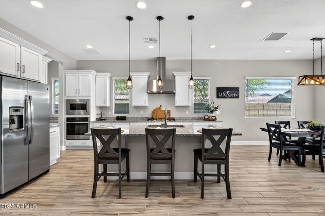 18387 W CLINTON Street, Surprise, AZ 85388