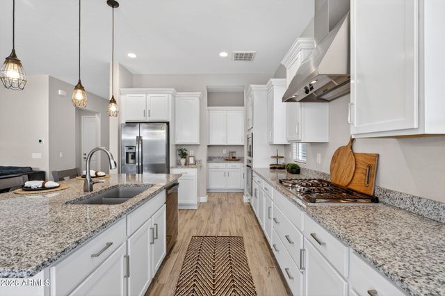 18387 W CLINTON Street, Surprise, AZ 85388