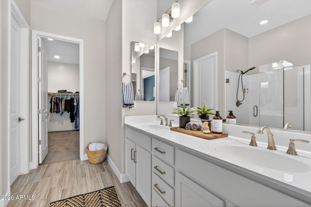 18387 W CLINTON Street, Surprise, AZ 85388