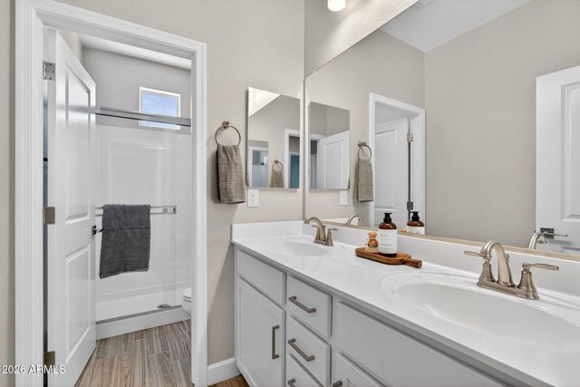 18387 W CLINTON Street, Surprise, AZ 85388