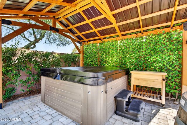 18387 W CLINTON Street, Surprise, AZ 85388