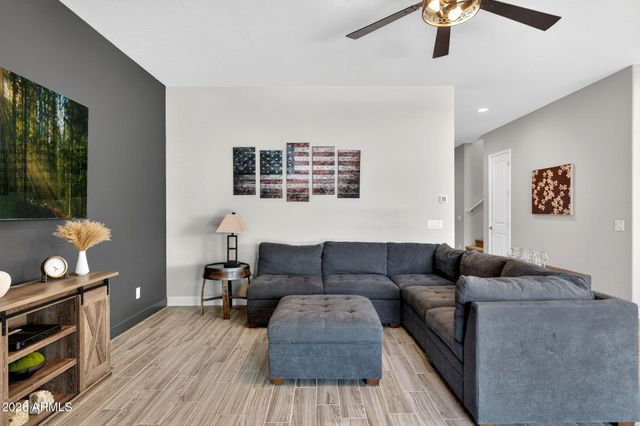 18387 W CLINTON Street, Surprise, AZ 85388