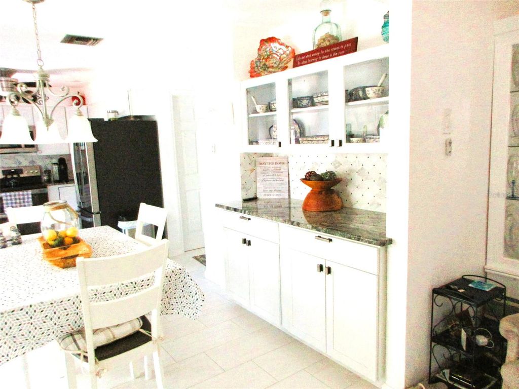 Image 16 of property listing at 4110 ALLURE LANE, North Port, FL 34287