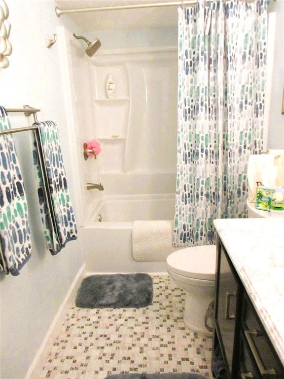 Image 30 of property listing at 4110 ALLURE LANE, North Port, FL 34287