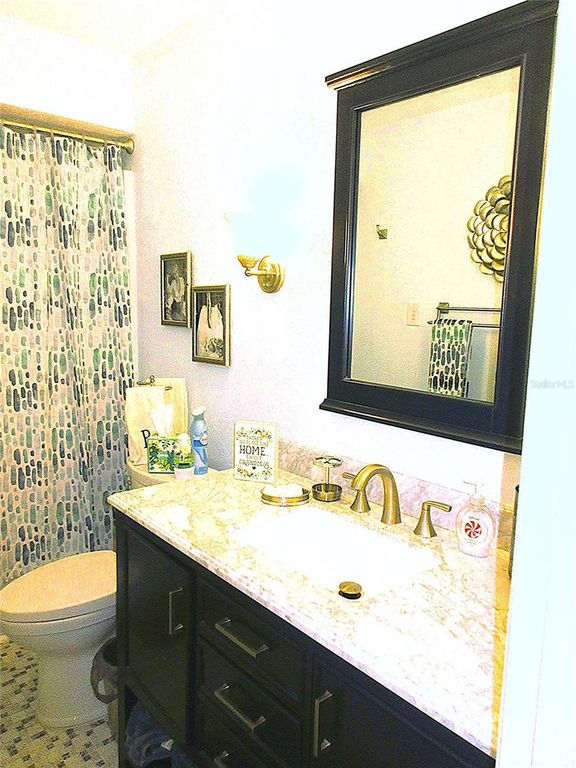 Image 32 of property listing at 4110 ALLURE LANE, North Port, FL 34287