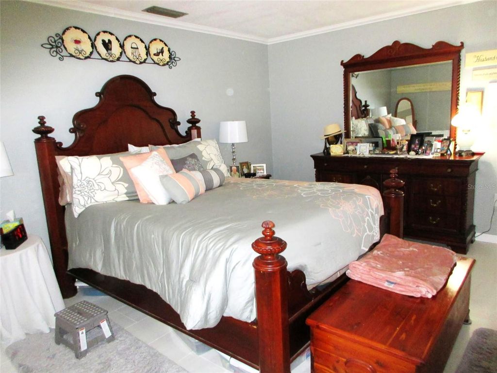 Image 35 of property listing at 4110 ALLURE LANE, North Port, FL 34287