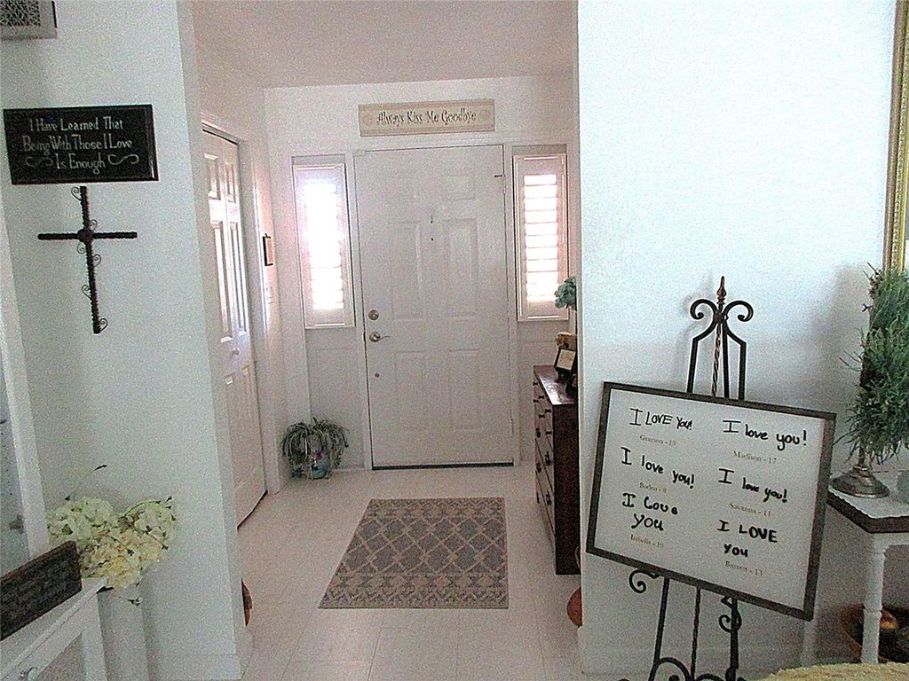 Image 8 of property listing at 4110 ALLURE LANE, North Port, FL 34287