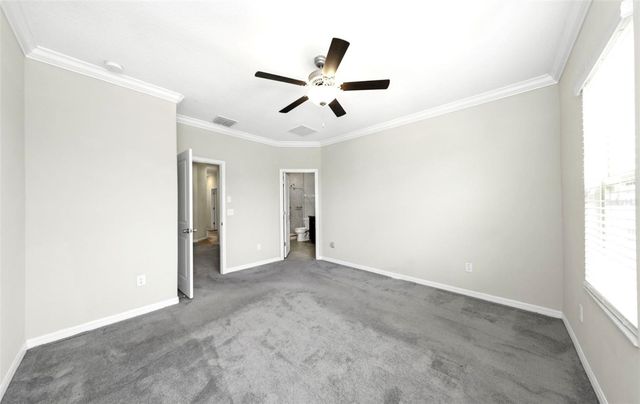 31604 BLUE PASSING LOOP, Wesley Chapel, FL 33545