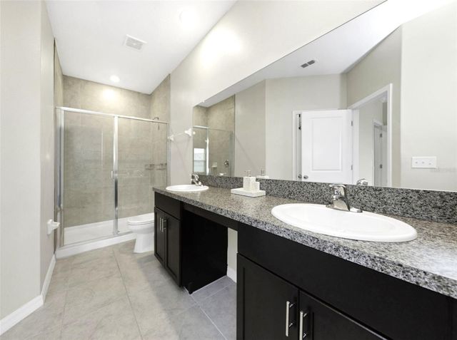 31604 BLUE PASSING LOOP, Wesley Chapel, FL 33545