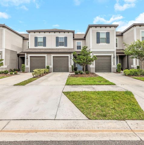 31604 BLUE PASSING LOOP, Wesley Chapel, FL 33545