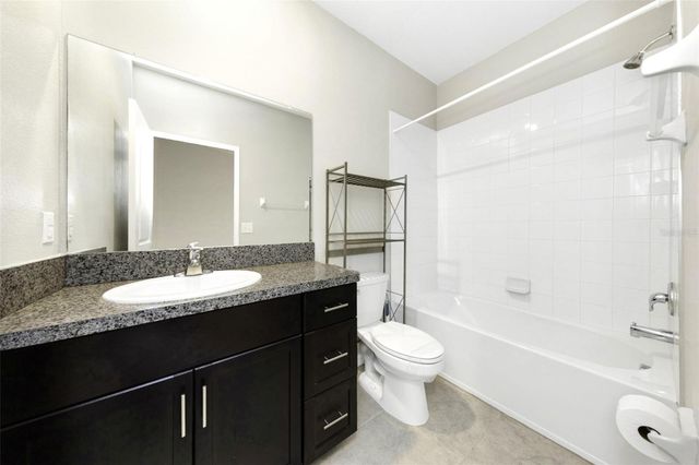 31604 BLUE PASSING LOOP, Wesley Chapel, FL 33545