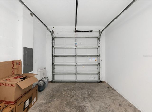 31604 BLUE PASSING LOOP, Wesley Chapel, FL 33545