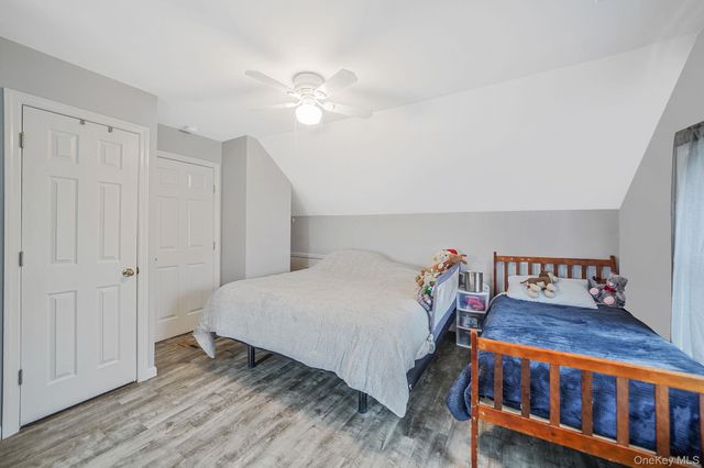 14 Tuttle Avenue, Eastport, NY 11941