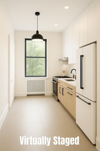 31-14 Crescent Street 7D, Astoria, NY 11106