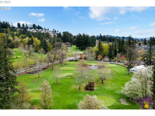 11279 Se FALCO St, Happy Valley, OR 97086