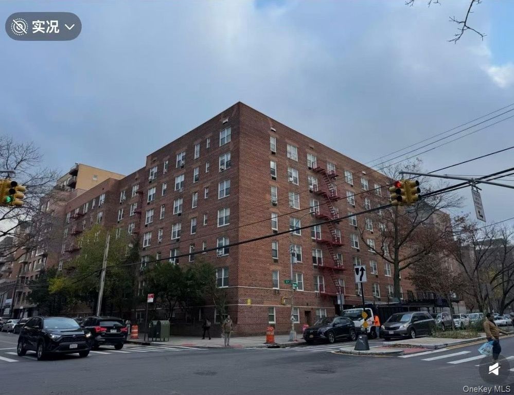 4107 Bowne Street 3F, Flushing, NY 11355