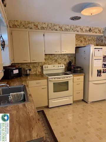 4 East Berger, Emmaus Boro, PA 18049