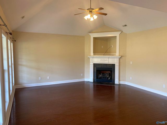 7502 Parktrace Lane, Owens Cross Roads, AL 35763