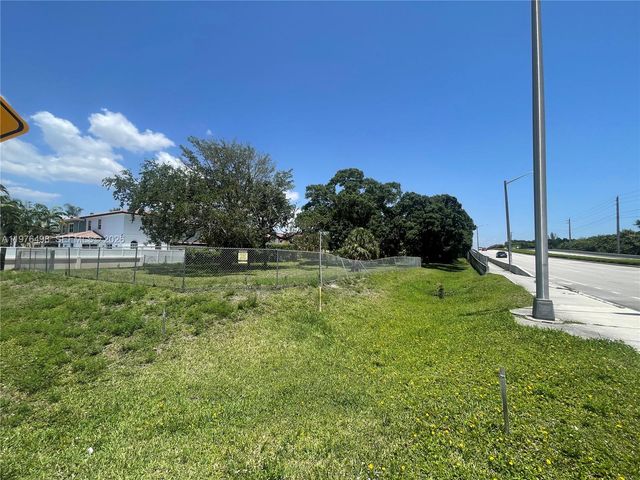 4435 SW 30th Ter, Dania Beach, FL 33312