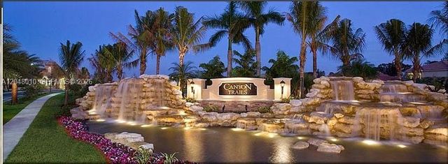 8185 Fiera Ridge Drive, Boynton Beach, FL 33473