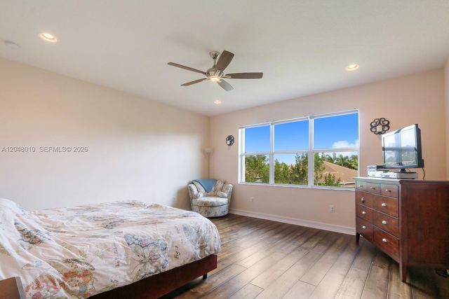 8185 Fiera Ridge Drive, Boynton Beach, FL 33473