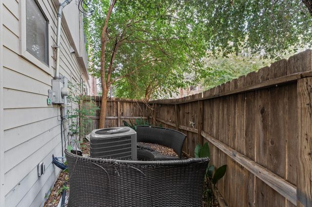 730 Ruthven, Houston, TX 77019