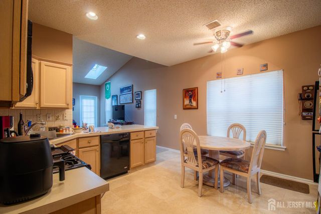 70 Birmingham Lane, Monroe, NJ 08831