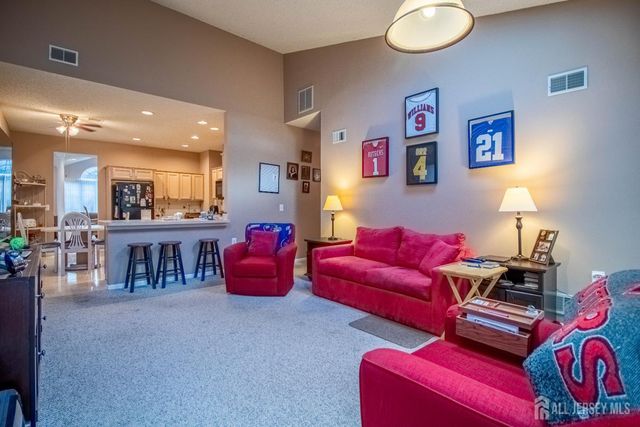 70 Birmingham Lane, Monroe, NJ 08831