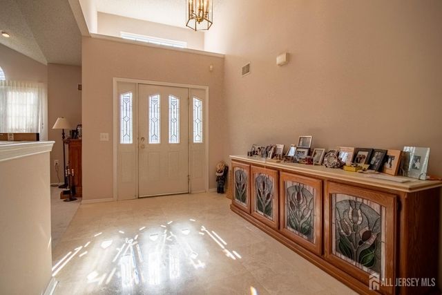 70 Birmingham Lane, Monroe, NJ 08831