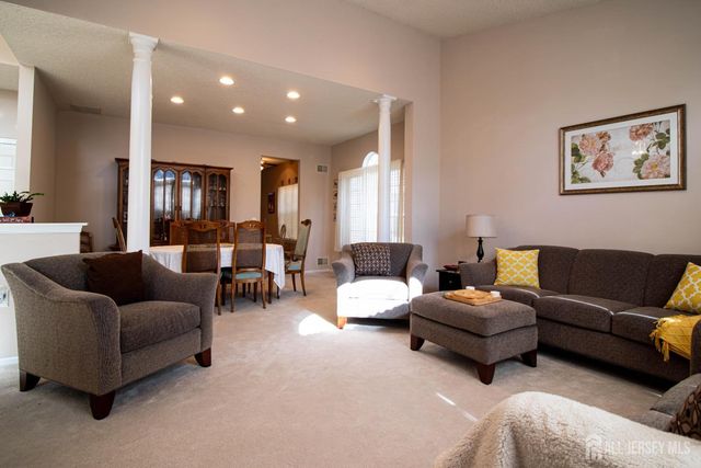 70 Birmingham Lane, Monroe, NJ 08831