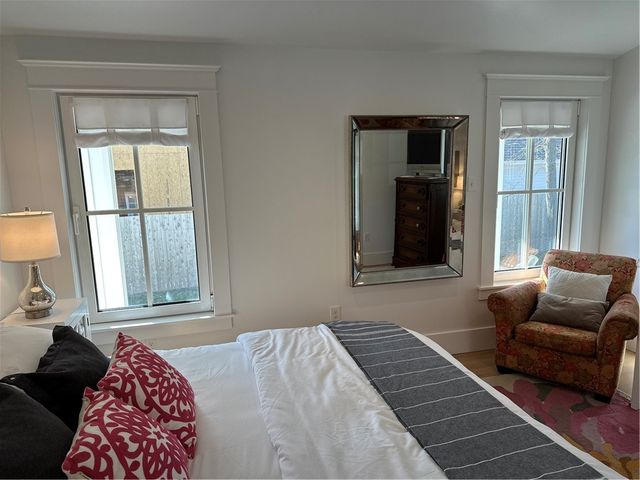 76 Memorial Boulevard Rear, Newport, RI 02840