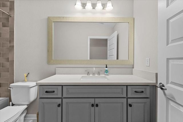 30089 SOUTHWELL LANE, Zephyrhills, FL 33543