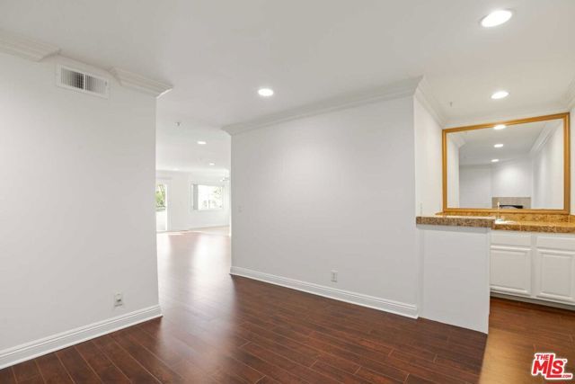 1508 VETERAN Avenue 301, Los Angeles, CA 90024