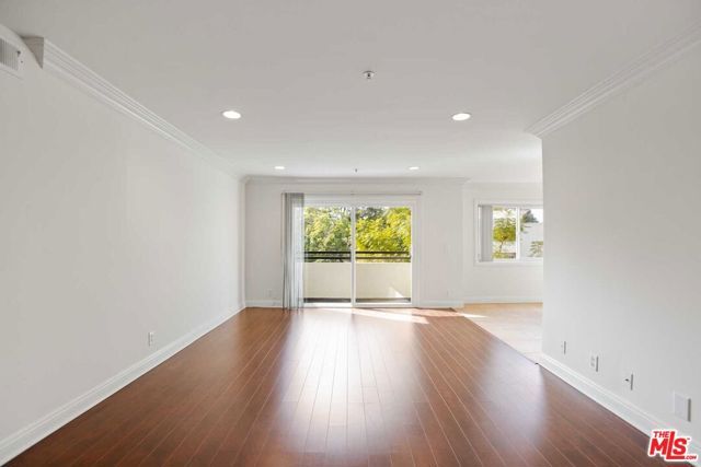 1508 VETERAN Avenue 301, Los Angeles, CA 90024