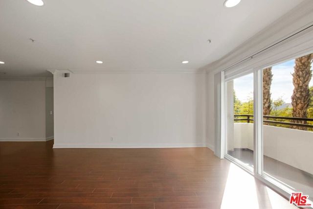 1508 VETERAN Avenue 301, Los Angeles, CA 90024