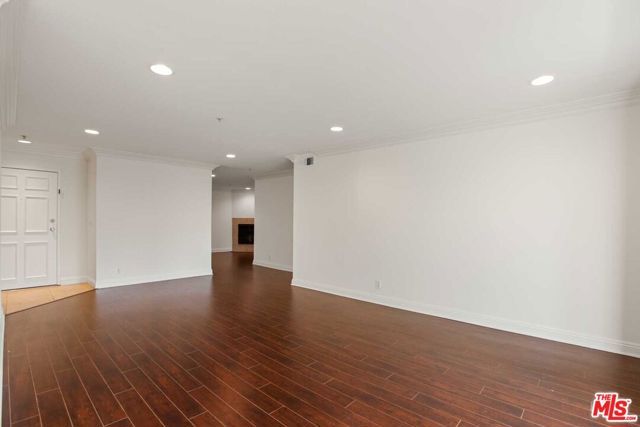 1508 VETERAN Avenue 301, Los Angeles, CA 90024