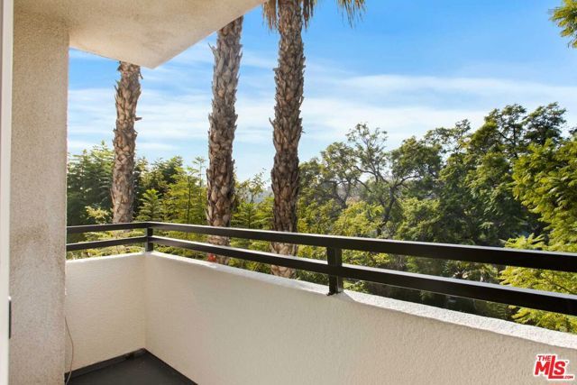 1508 VETERAN Avenue 301, Los Angeles, CA 90024